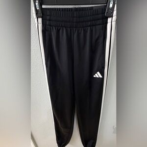 Adidas Woman’s Pants New XS